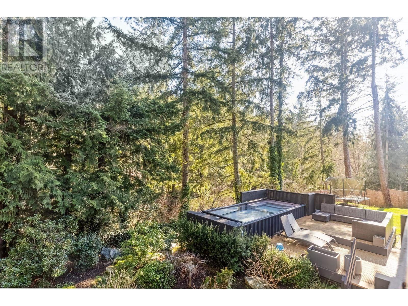 5414 Greentree Road, West Vancouver, British Columbia  V7W 1N4 - Photo 6 - R2975013