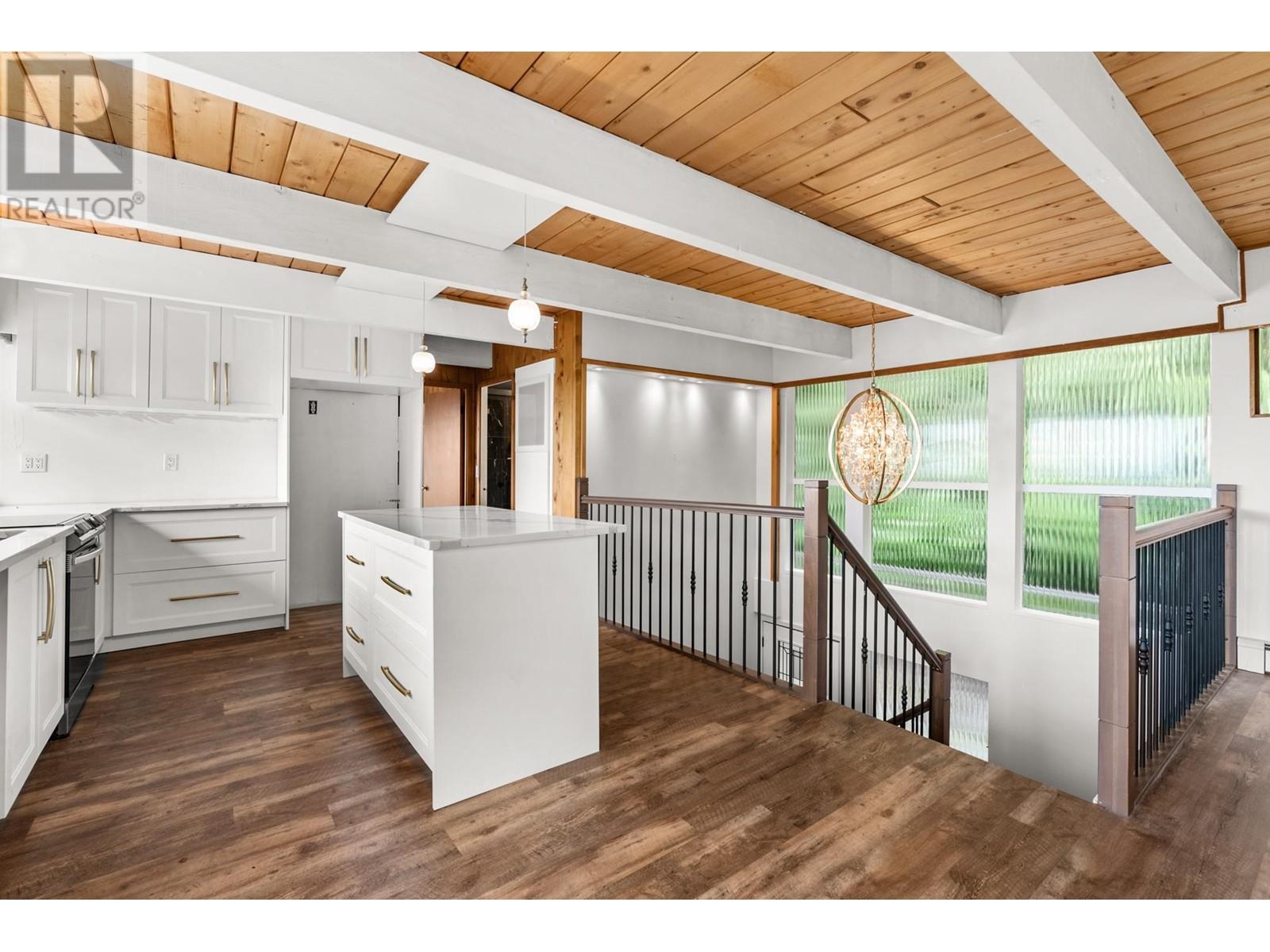 565 St. Giles Road, West Vancouver, British Columbia  V7S 1L7 - Photo 7 - R2979726