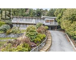 565 ST. GILES ROAD, West Vancouver, British Columbia
