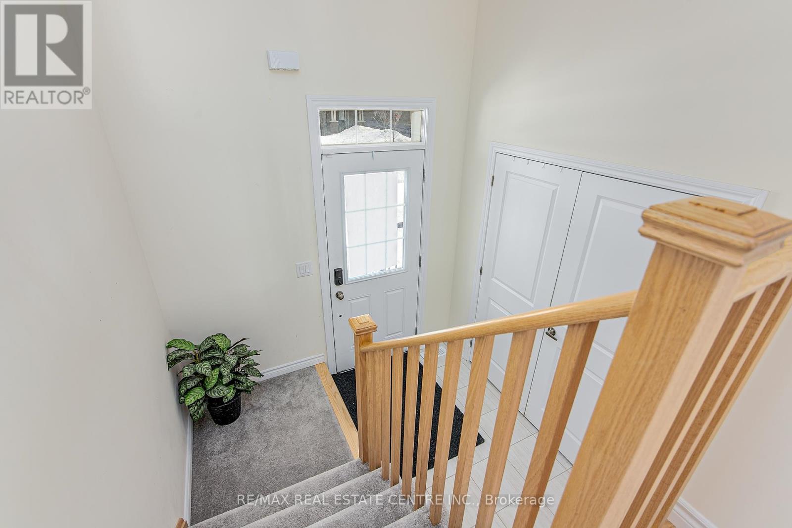 Property at 58 ATLANTIS DRIVE image 4