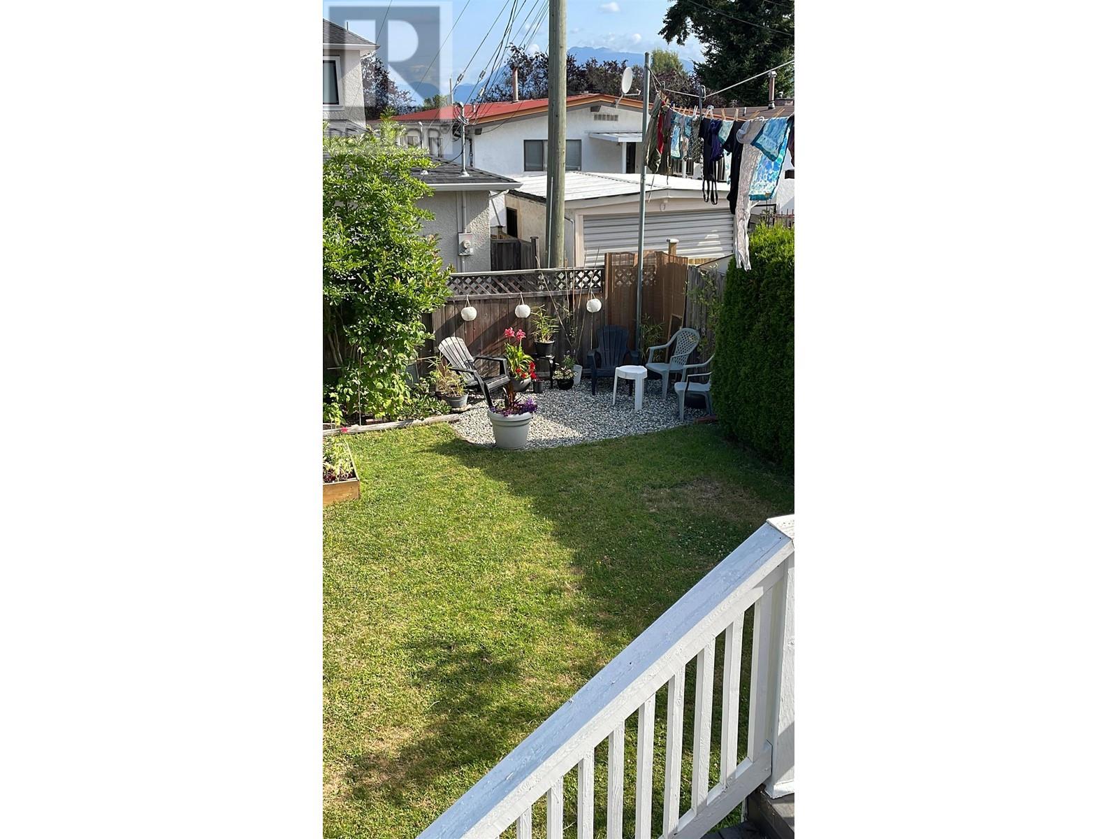 Listing Picture 37 of 40 : 3313 E 26TH AVENUE, Vancouver / 溫哥華 - 魯藝地產 Yvonne Lu Group - MLS Medallion Club Member