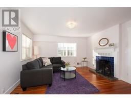3313 E 26TH AVENUE, Vancouver, British Columbia