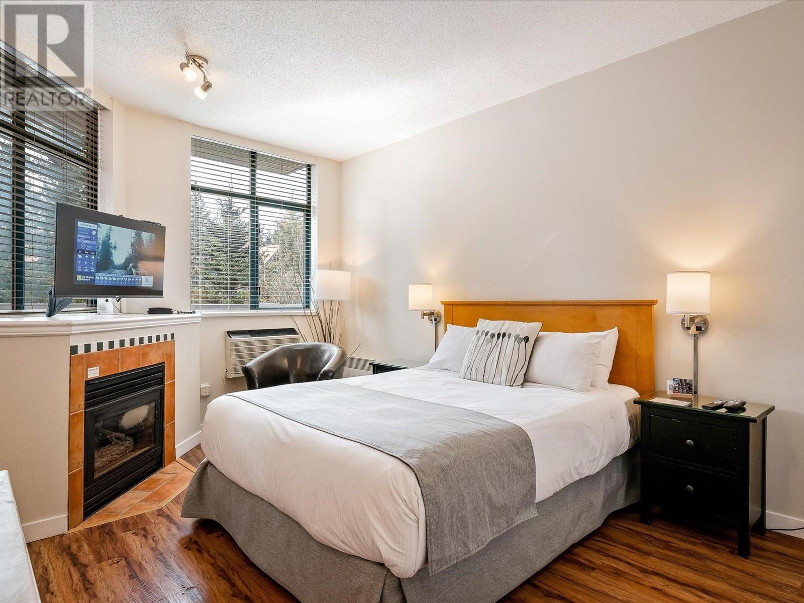 Property at 210 4369 MAIN STREET image 3