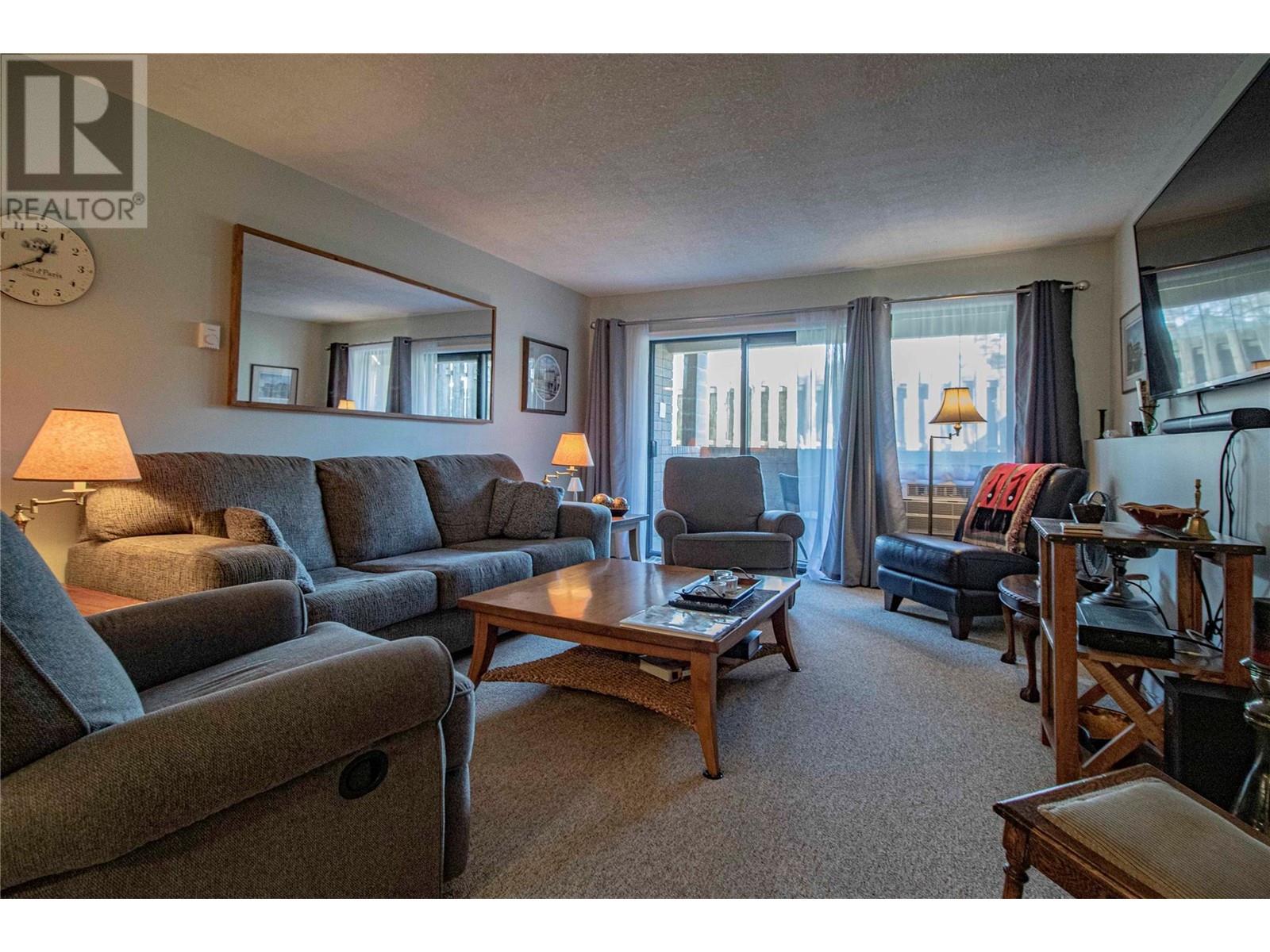 Property at 740 Winnipeg Street Unit# 104 image 5