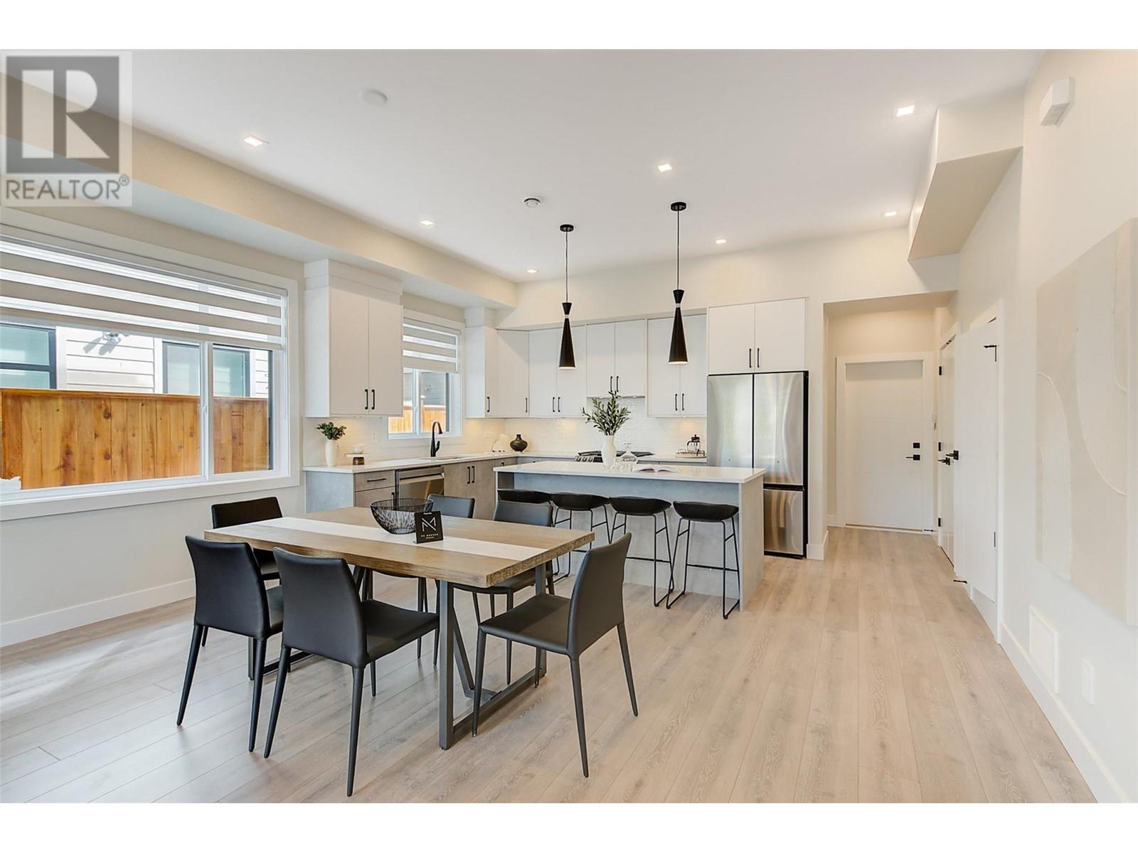 Property at 2169 Aberdeen Street image 4