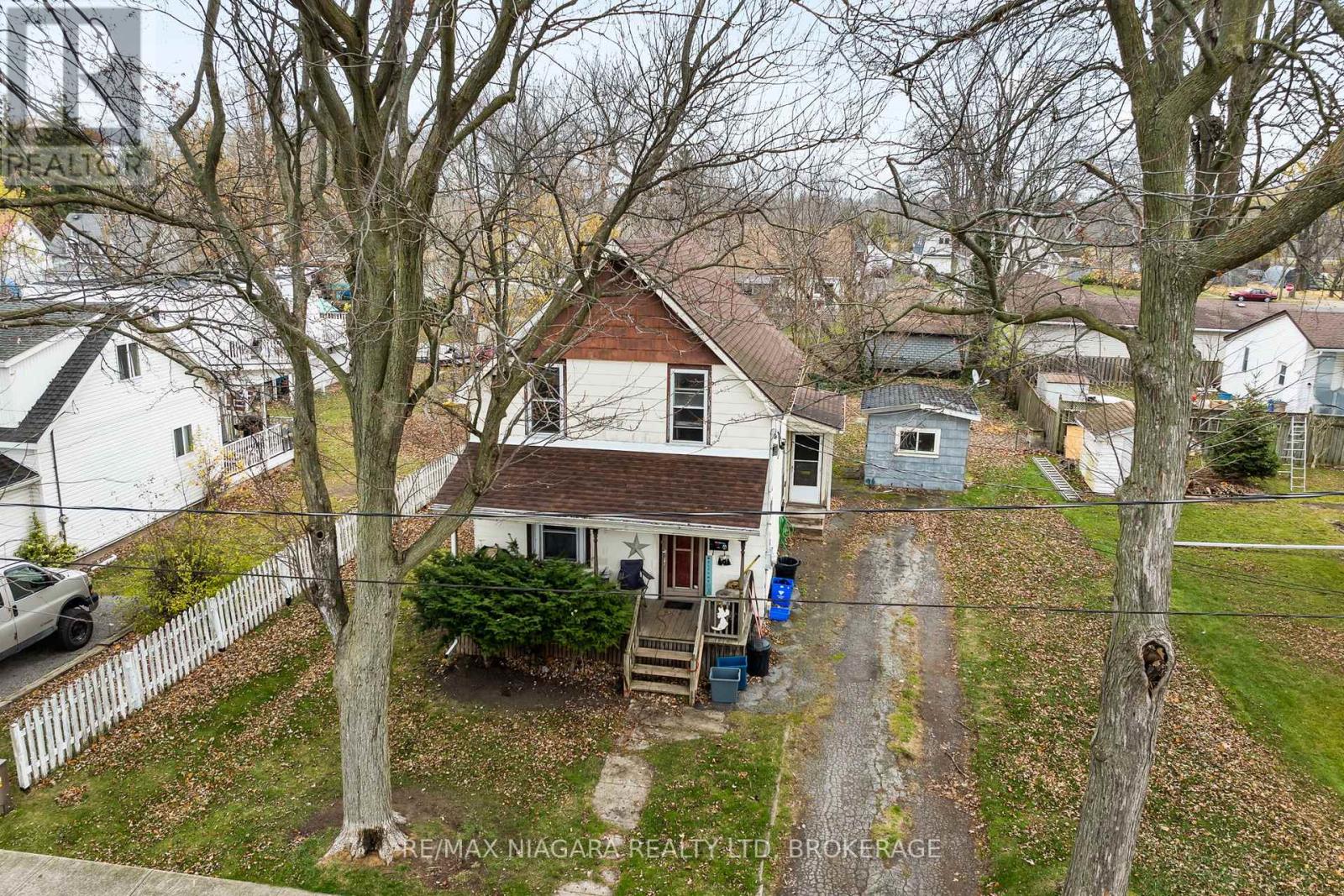 Property at 249 MELLANBY AVENUE image 4