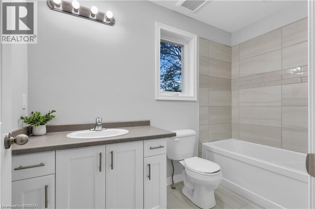 94 Sovereign Street W, Waterford, Ontario  N3Y 2V3 - Photo 25 - 40708144