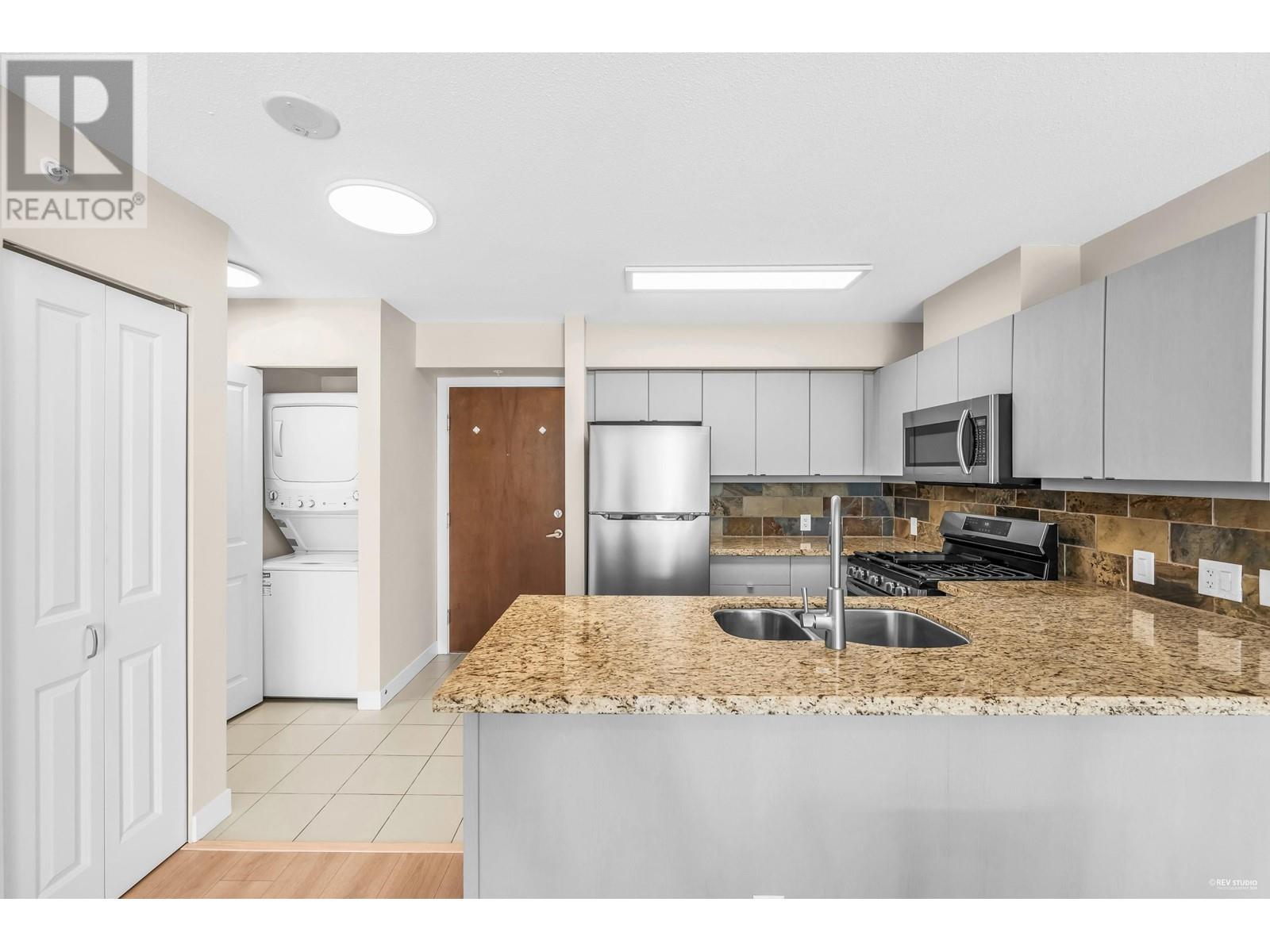 903 6068 No. 3 Road, Richmond, British Columbia  V6Y 4M7 - Photo 16 - R2980228
