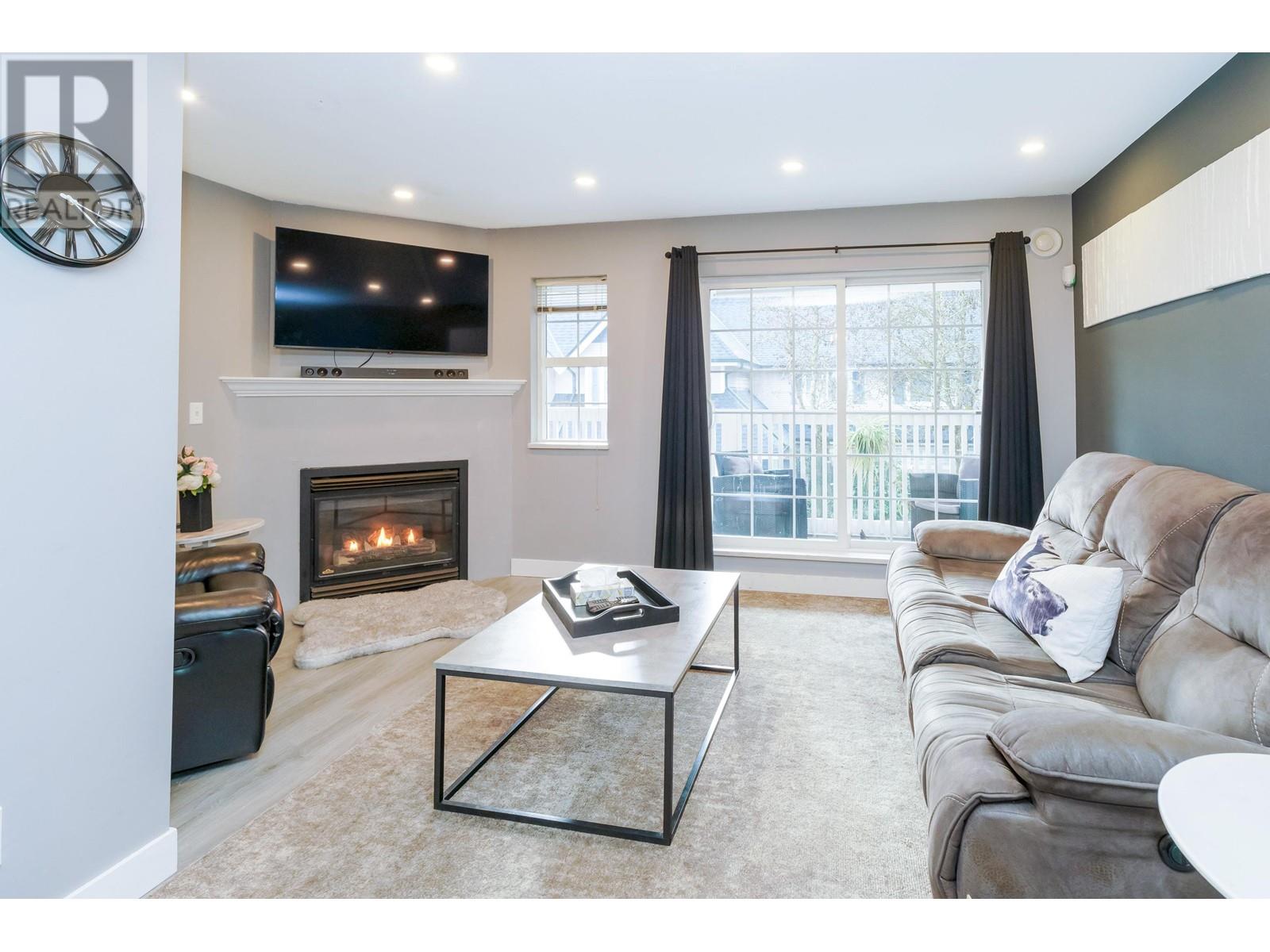 Property at 38 11355 236 STREET image 4