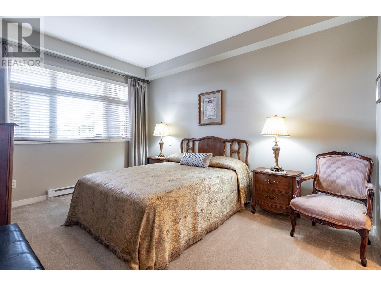 Listing Picture 13 of 28 : 202 4365 HASTINGS STREET, Burnaby / 本拿比 - 魯藝地產 Yvonne Lu Group - MLS Medallion Club Member