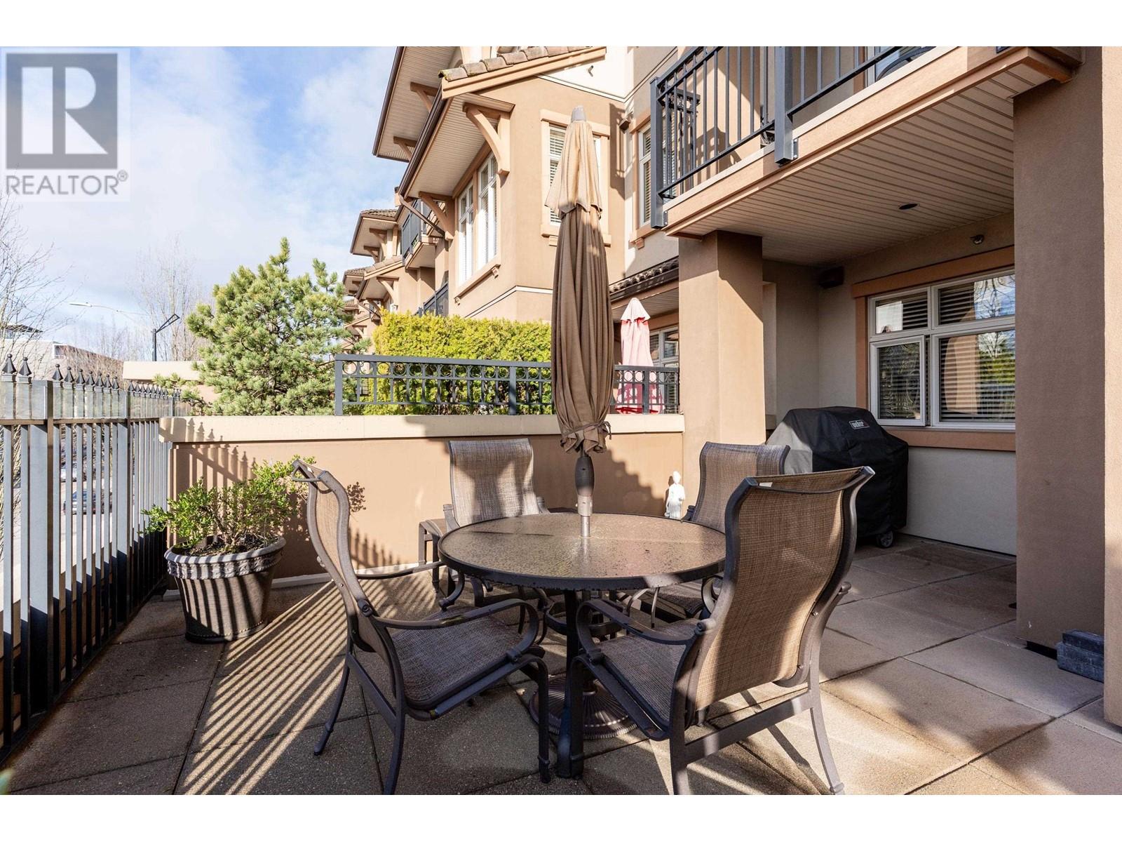 Listing Picture 24 of 28 : 202 4365 HASTINGS STREET, Burnaby / 本拿比 - 魯藝地產 Yvonne Lu Group - MLS Medallion Club Member