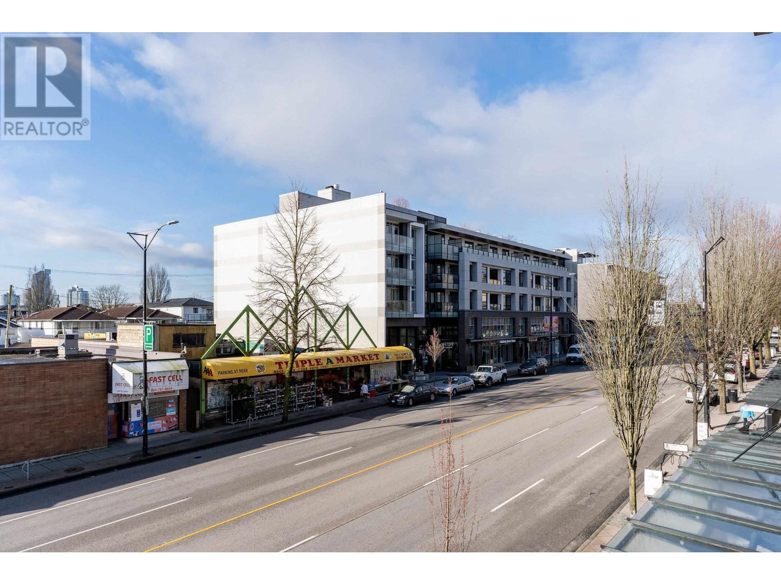 Listing Picture 26 of 28 : 202 4365 HASTINGS STREET, Burnaby / 本拿比 - 魯藝地產 Yvonne Lu Group - MLS Medallion Club Member