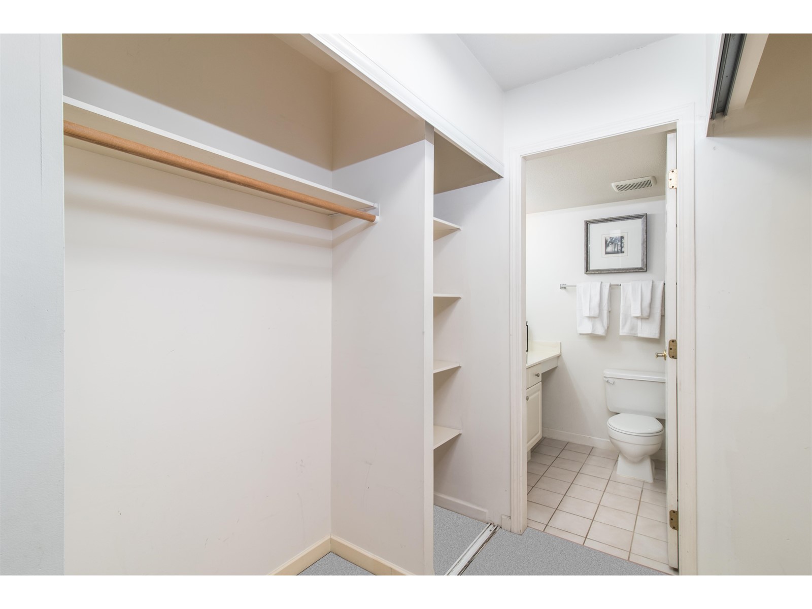 207 9767 140 Street, Surrey, British Columbia  V3T 4M4 - Photo 27 - R2980186