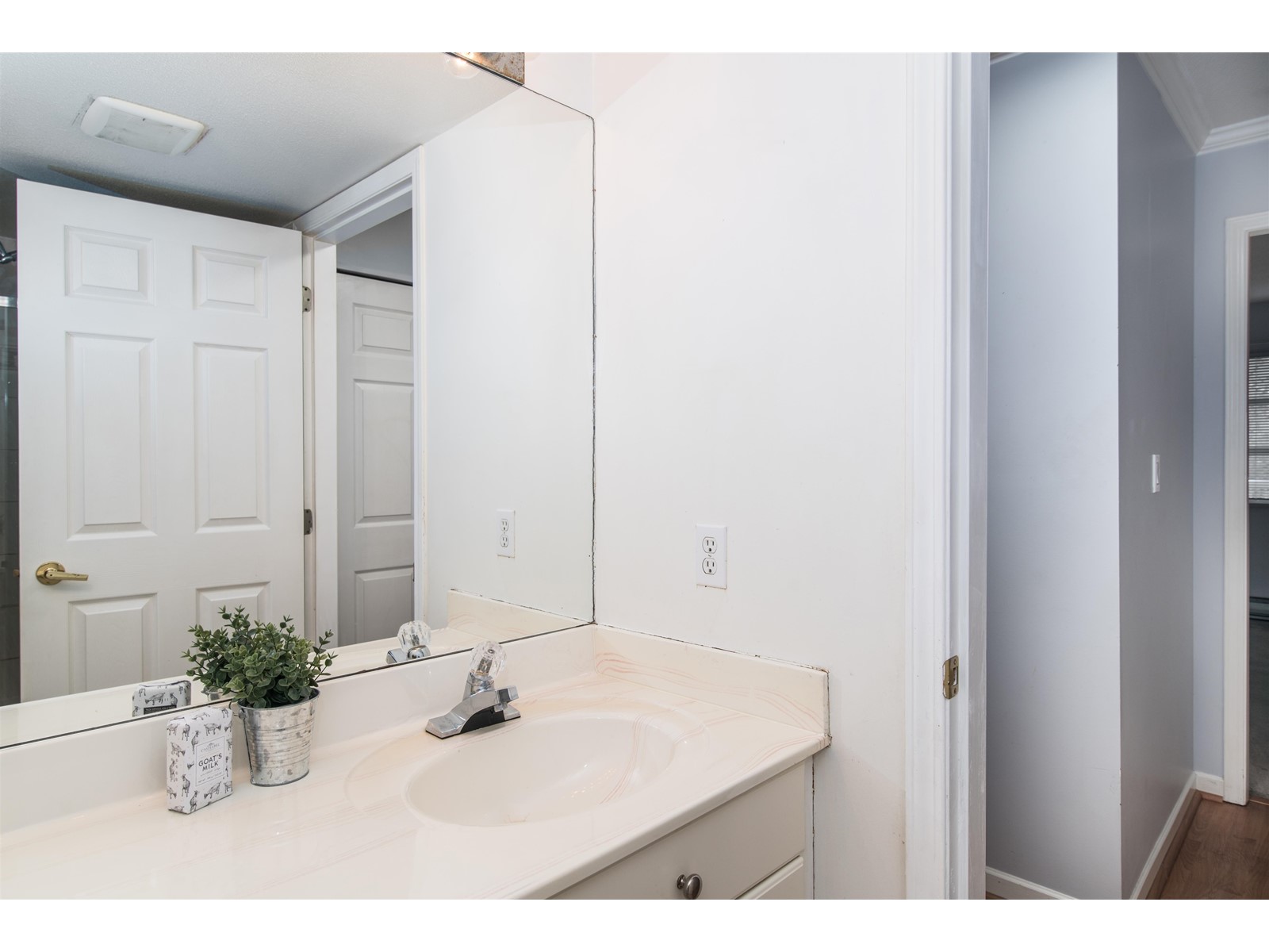 207 9767 140 Street, Surrey, British Columbia  V3T 4M4 - Photo 19 - R2980186