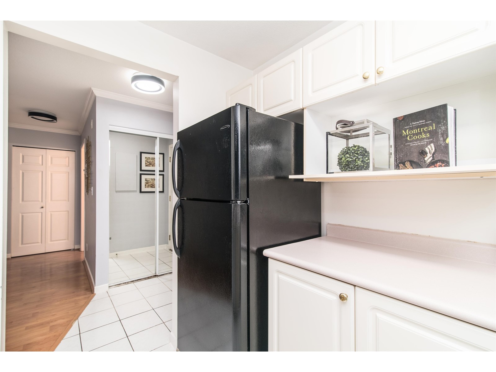 207 9767 140 Street, Surrey, British Columbia  V3T 4M4 - Photo 7 - R2980186