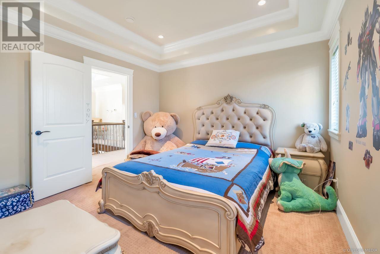 Listing Picture 19 of 23 : 6691 WOODWARDS ROAD, Richmond / 烈治文 - 魯藝地產 Yvonne Lu Group - MLS Medallion Club Member