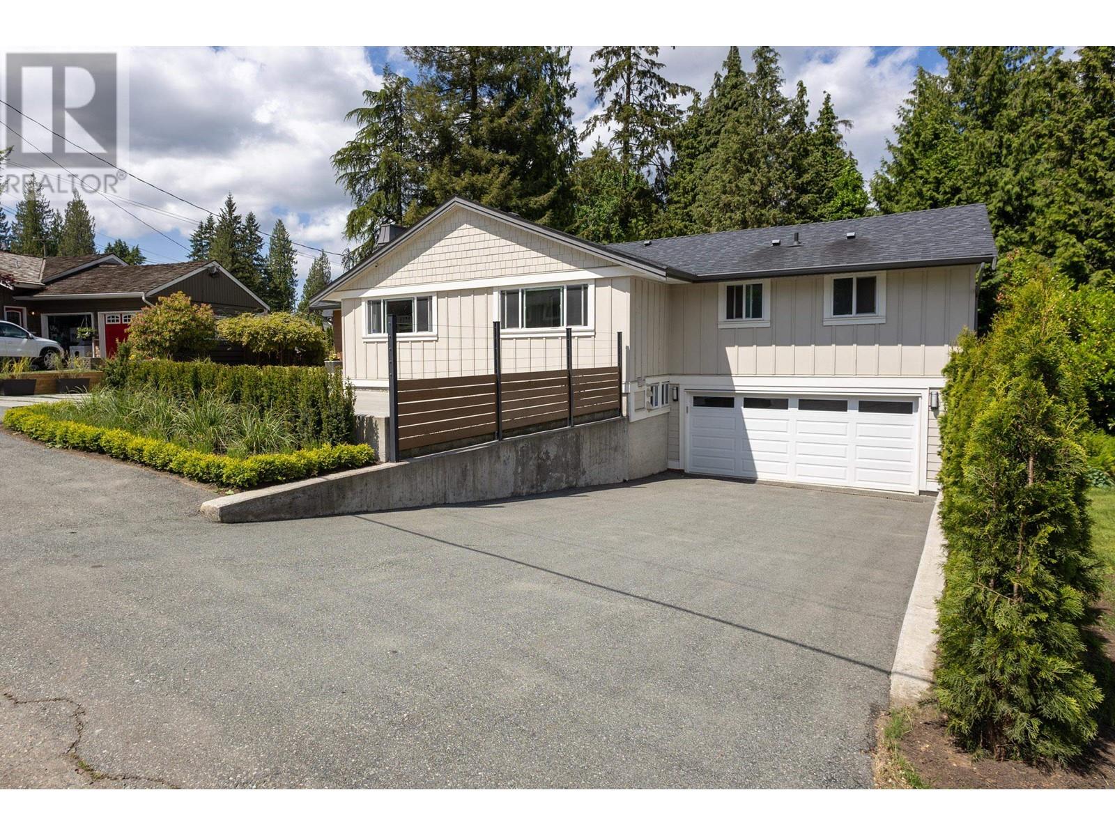 1507 Marine Crescent, Coquitlam, British Columbia  V3J 5X4 - Photo 4 - R2980250