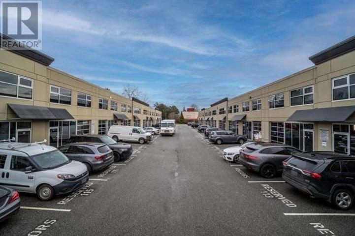 Listing Picture 2 of 19 : 113 12520 HORSESHOE WAY, Richmond / 烈治文 - 魯藝地產 Yvonne Lu Group - MLS Medallion Club Member