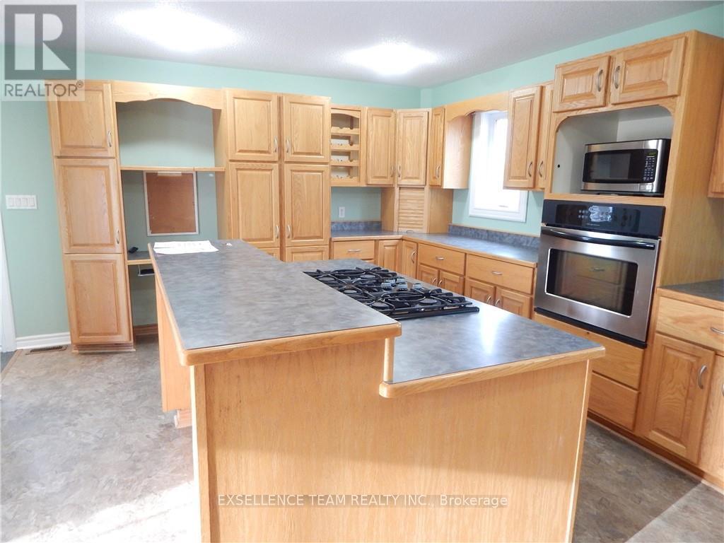 14010 Groves Road, South Stormont, Ontario  K0C 1M0 - Photo 10 - X10419259
