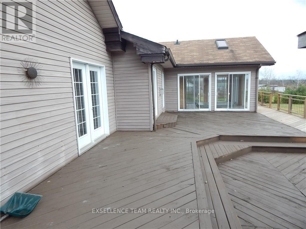 14010 Groves Road, South Stormont, Ontario  K0C 1M0 - Photo 5 - X10419259