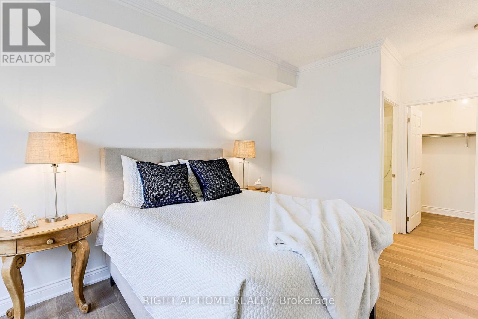 208 - 801 Lawrence Avenue E, Toronto (Banbury-Don Mills), Ontario  M3C 3W2 - Photo 16 - C12032098