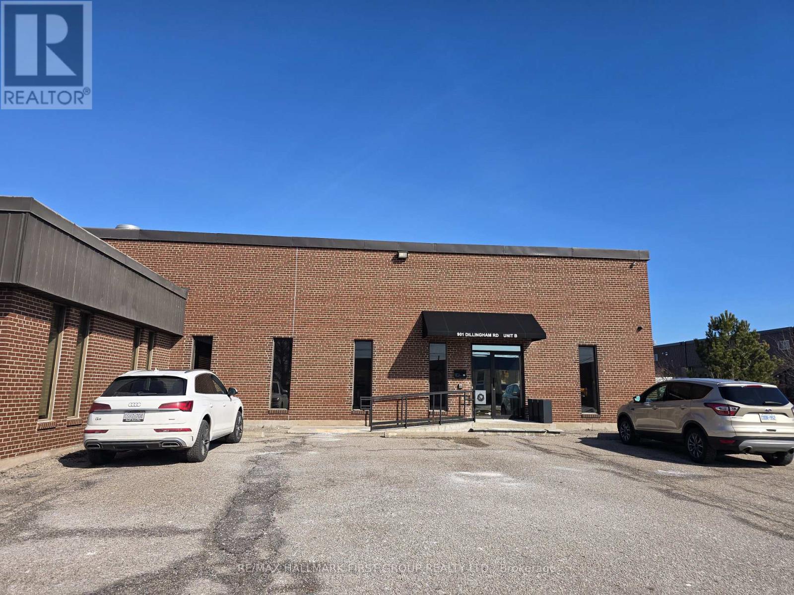 B - 901 DILLINGHAM ROAD, Pickering, Ontario