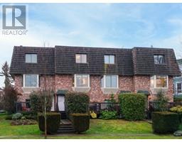 3 266 W 4TH STREET, North Vancouver, British Columbia