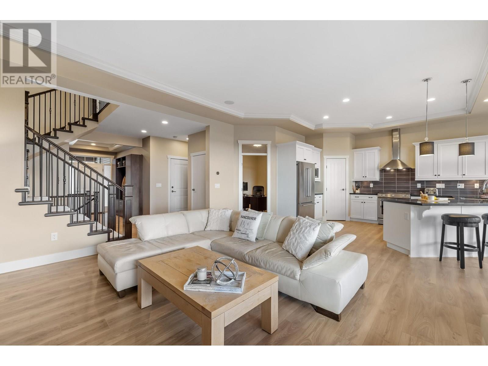 3386 Horizon Drive, Coquitlam, British Columbia  V3E 0E4 - Photo 6 - R2980245