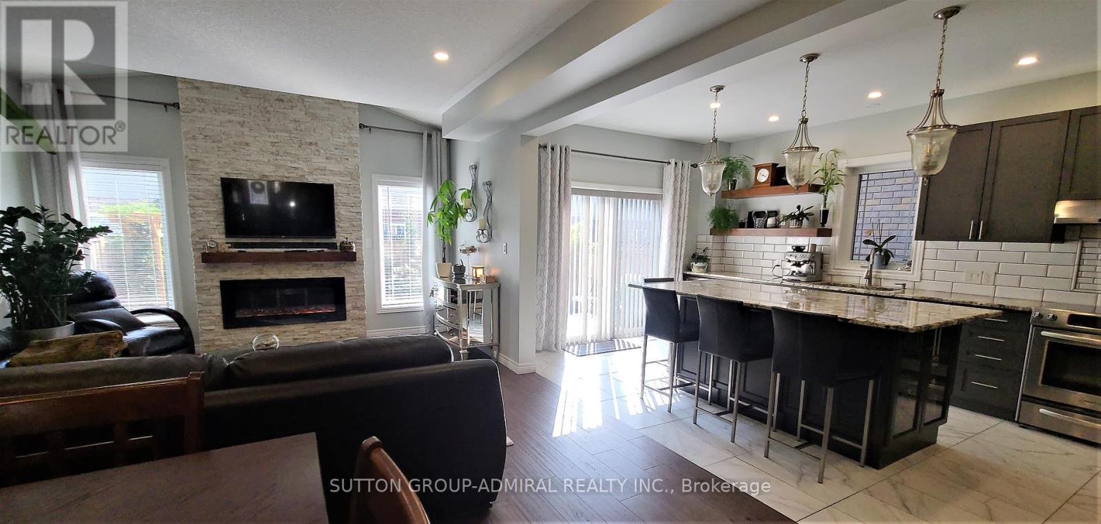 282 Dalgleish Trail, Hamilton, Ontario  L0R 1P0 - Photo 6 - X12032126