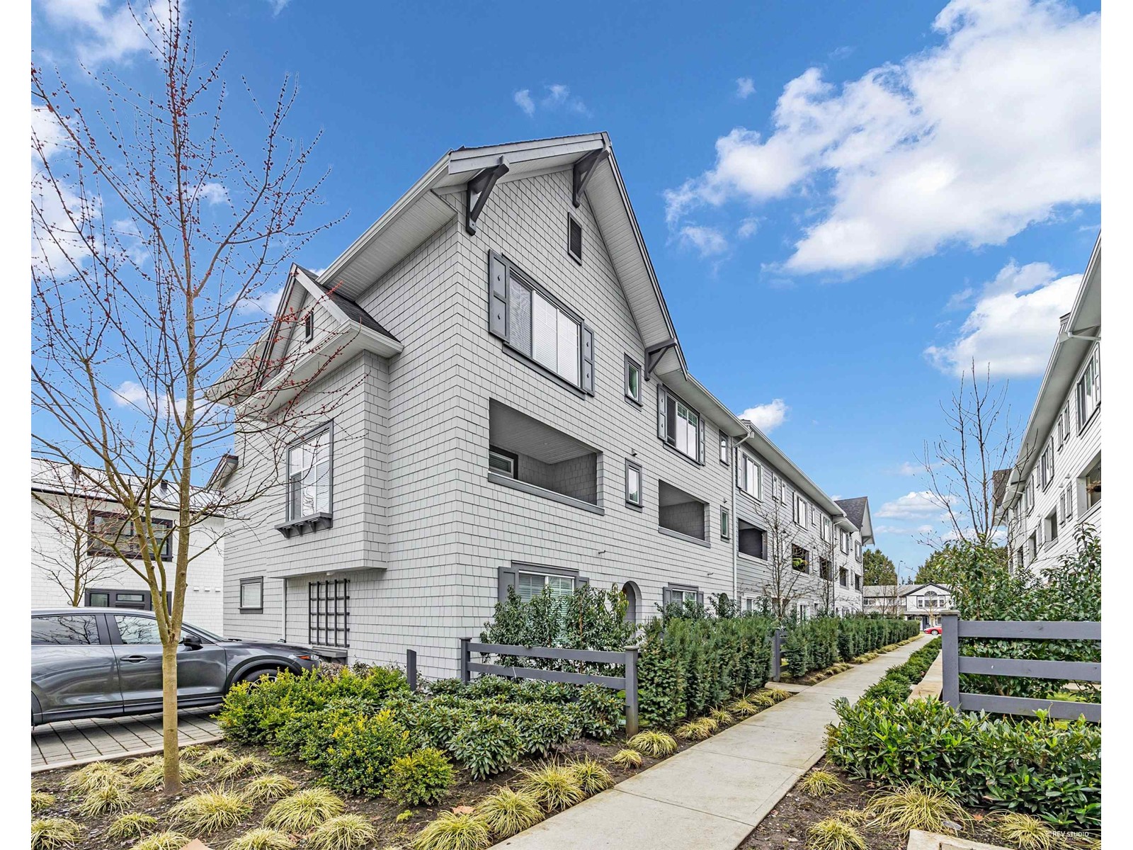 Property at 72 15487 99A AVENUE image 1