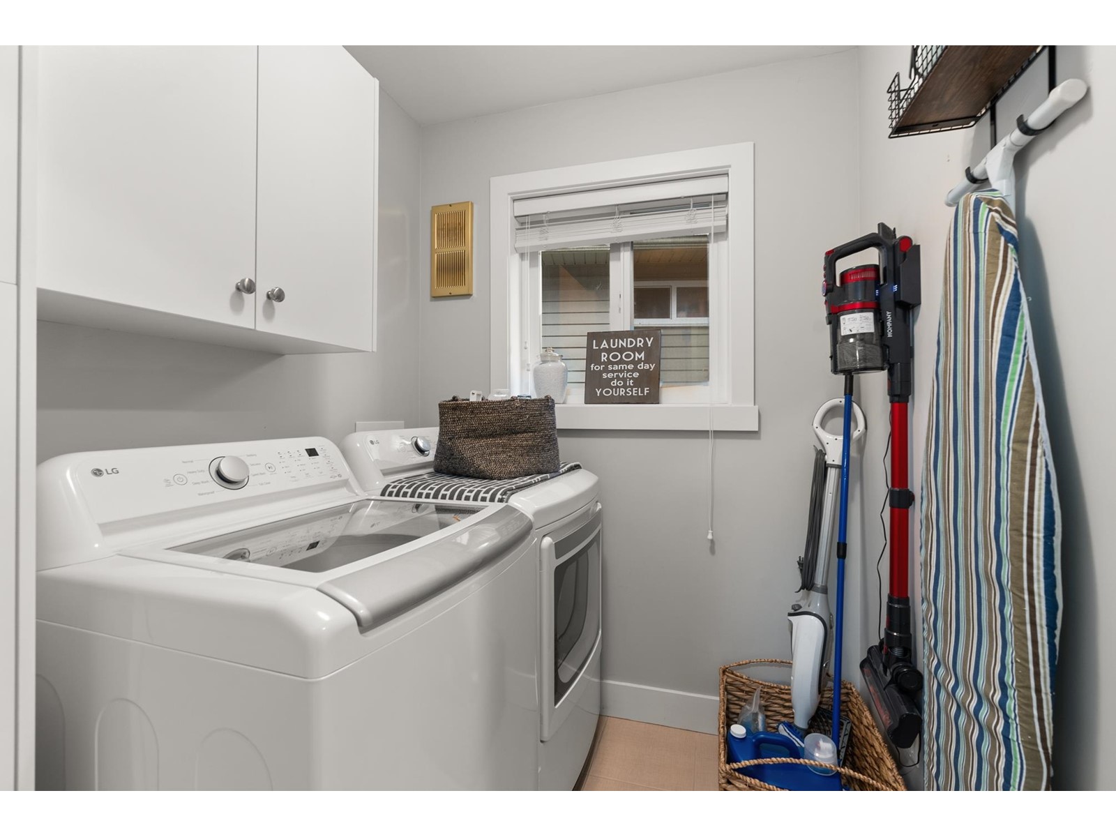 8063 211 Street, Langley, British Columbia  V2Y 0K4 - Photo 35 - R2979680