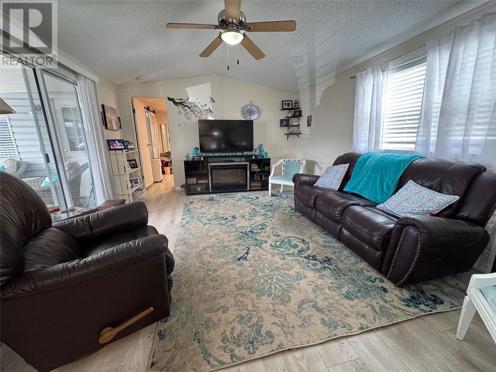 Property at 720 Commonwealth Road Unit# 222 image 3