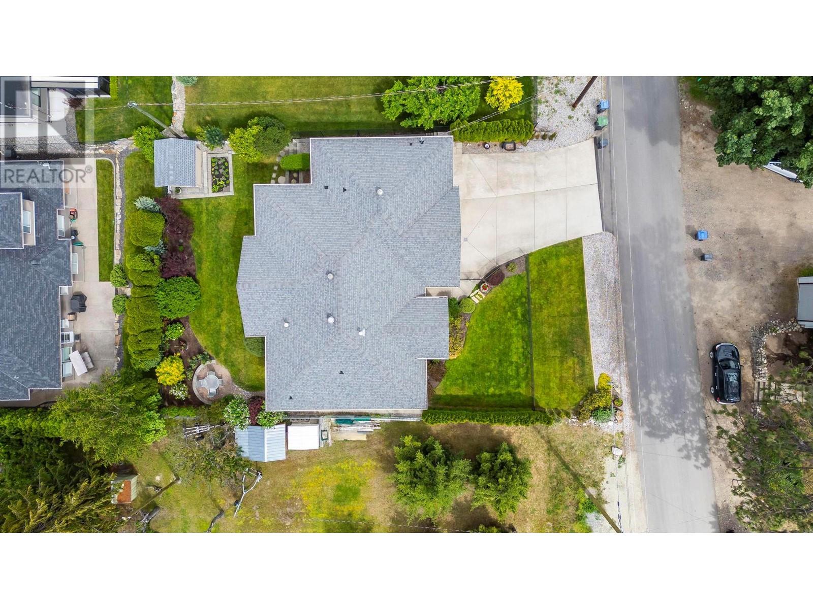 Property at 11150 Maddock Avenue image 4