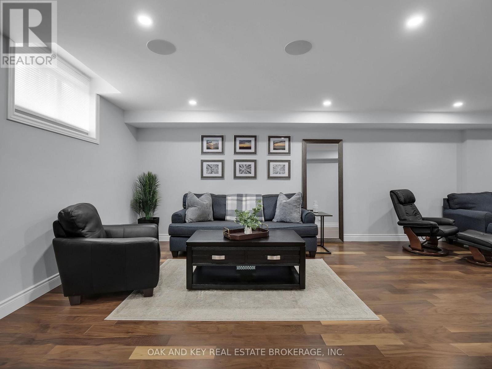 Photo 30 of 50 for 42 Quinella Place