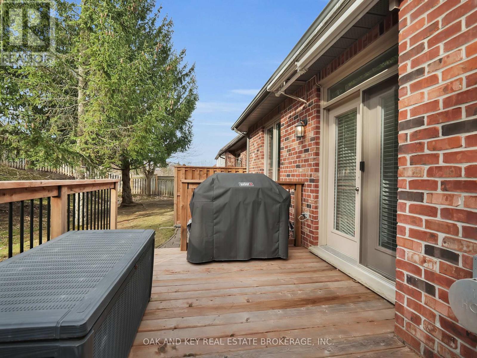 Photo 42 of 50 for 42 Quinella Place