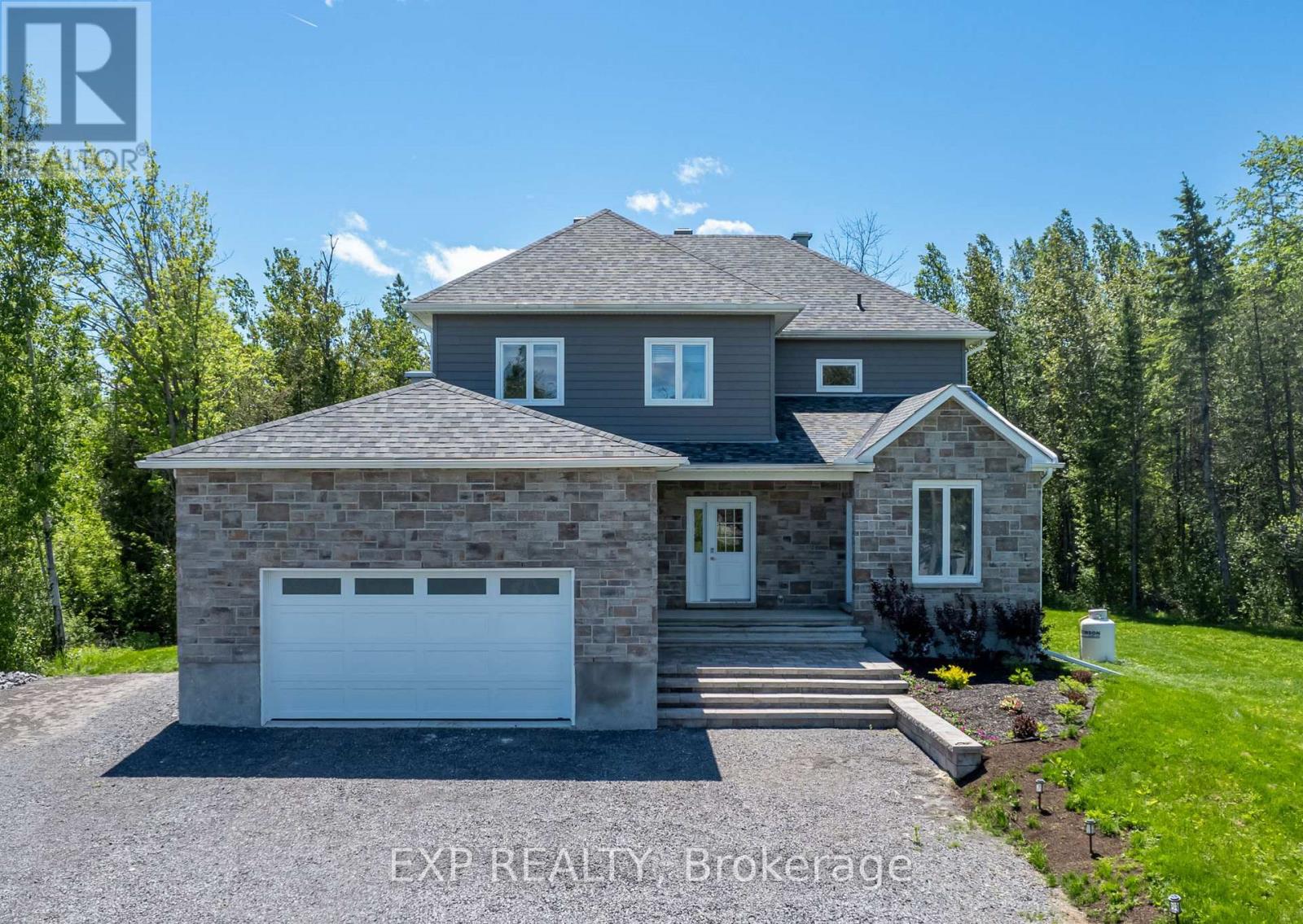 156 COUNTRY MEADOW DRIVE Ottawa