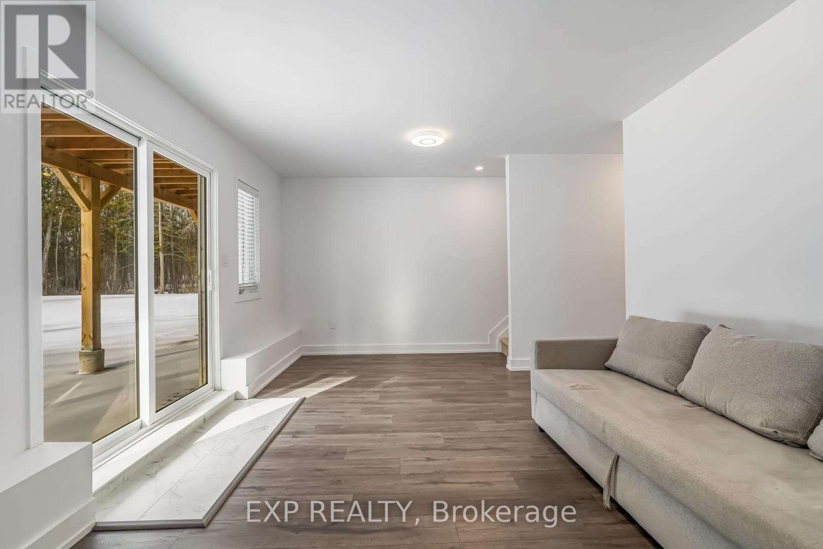 156 Country Meadow Drive, Ottawa, Ontario  K0A 1L0 - Photo 25 - X12032254