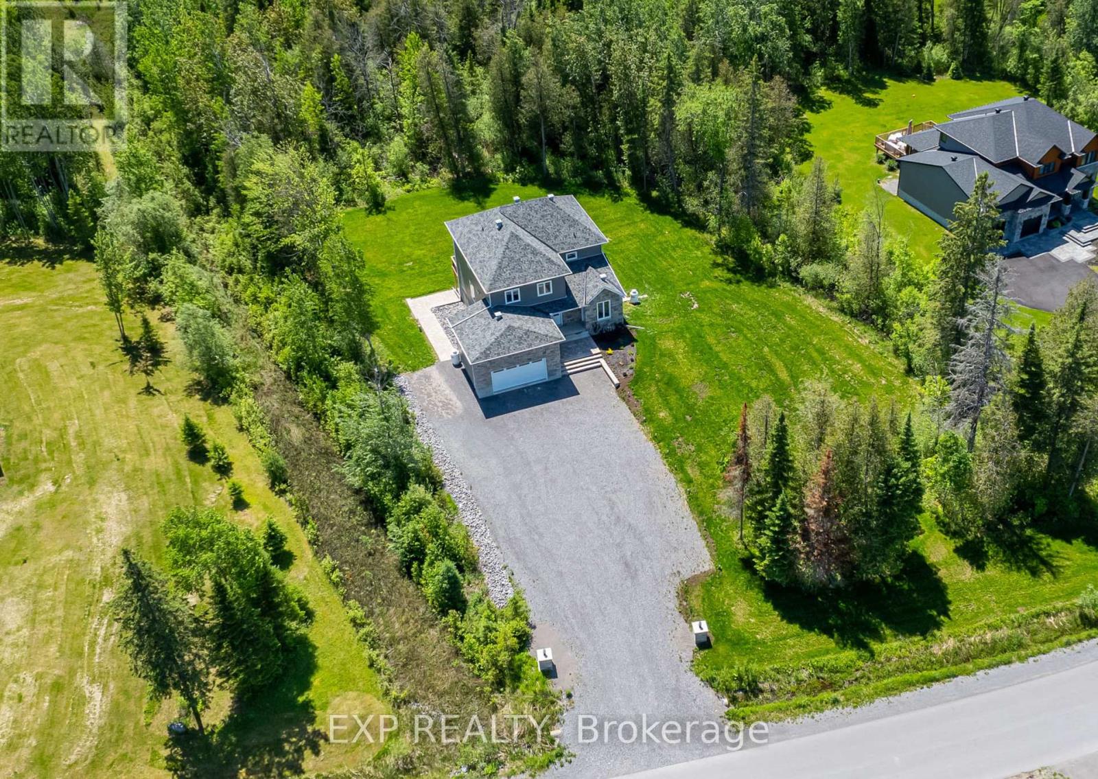 156 Country Meadow Drive, Ottawa, Ontario  K0A 1L0 - Photo 32 - X12032254