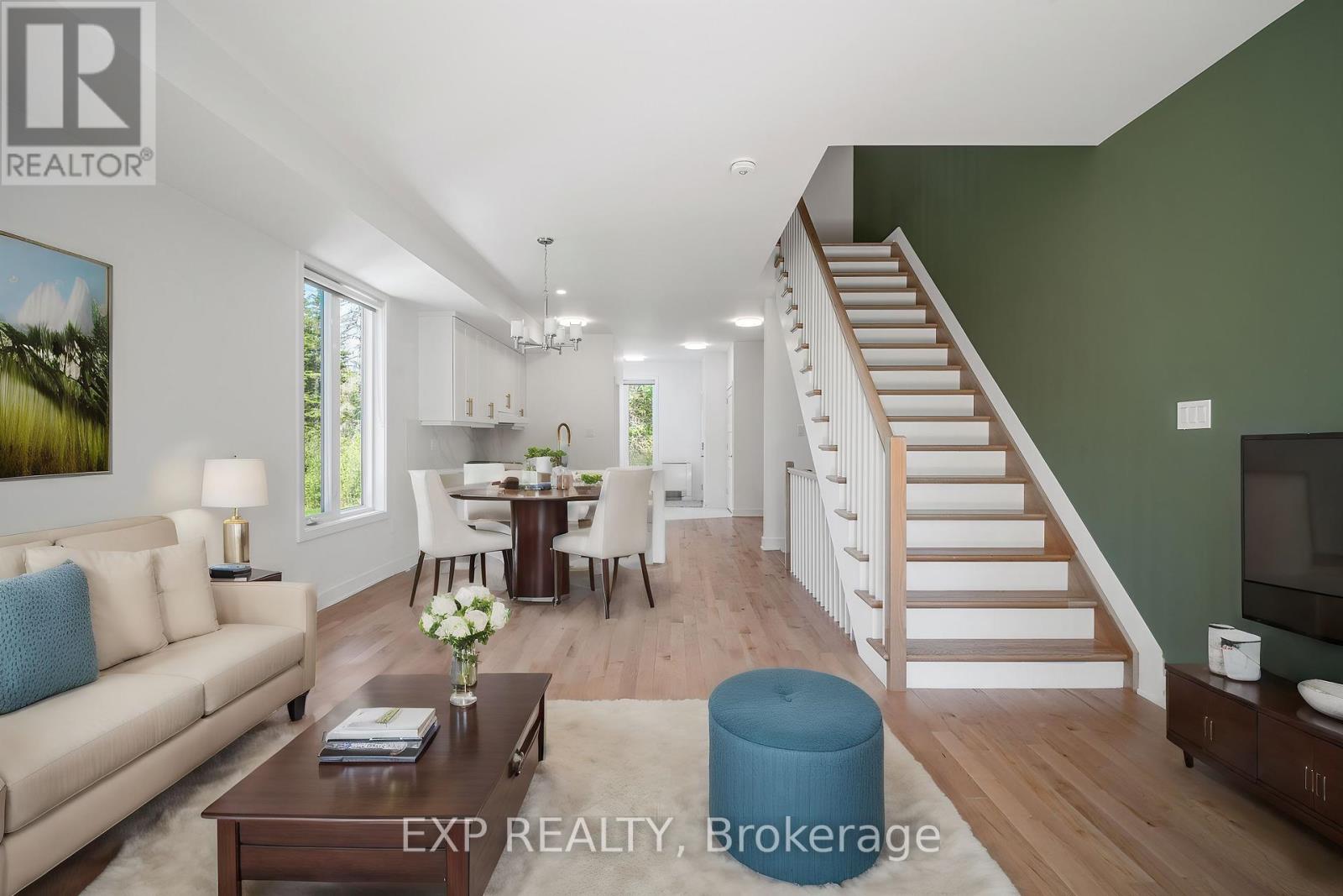 156 Country Meadow Drive, Ottawa, Ontario  K0A 1L0 - Photo 6 - X12032254
