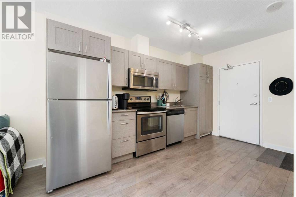 Property at 1106, 30 Brentwood Common NW image 5