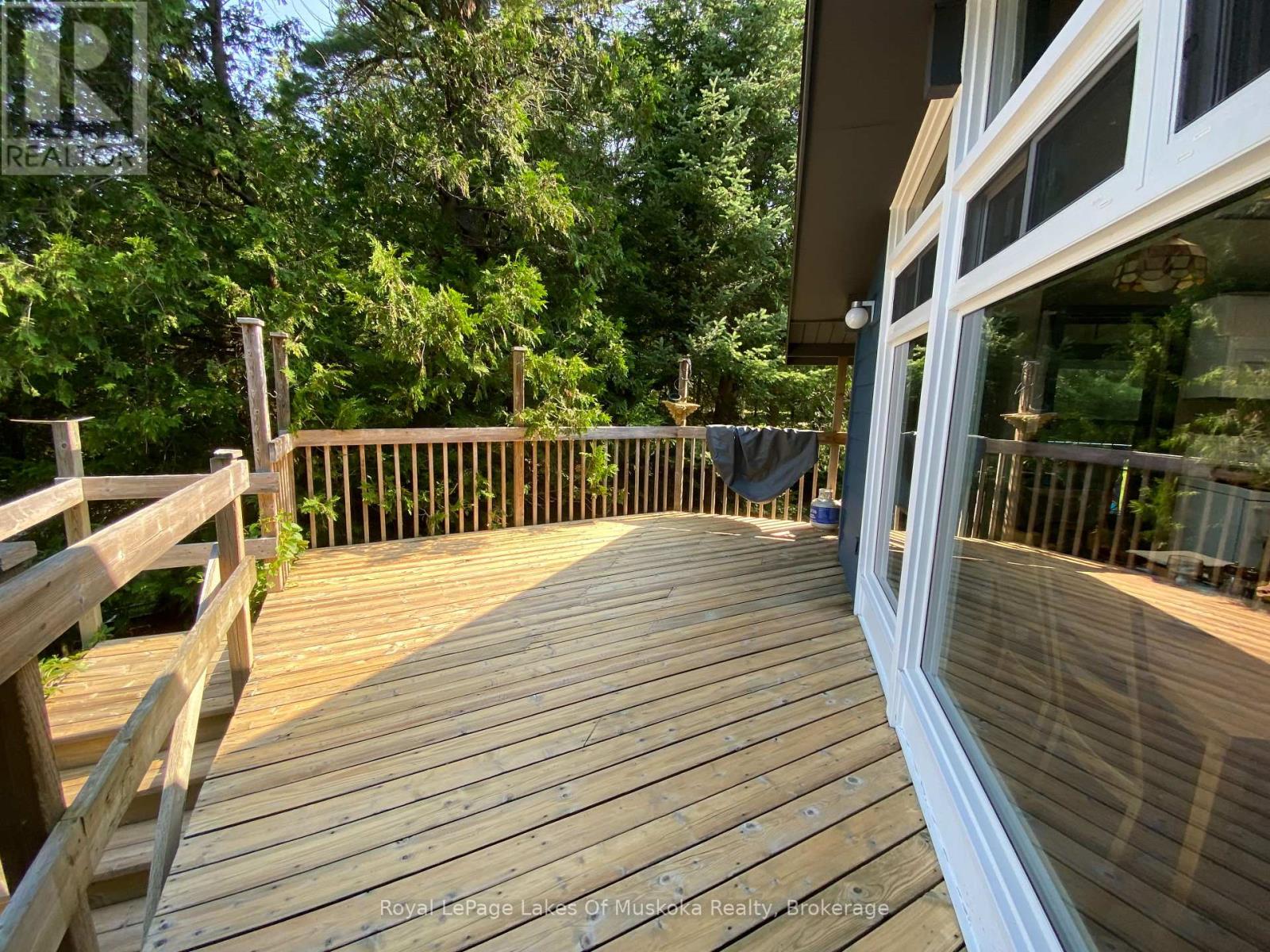 1011 Hollow Point Drive N, Algonquin Highlands (Sherborne), Ontario  P0A 1E0 - Photo 9 - X12021481