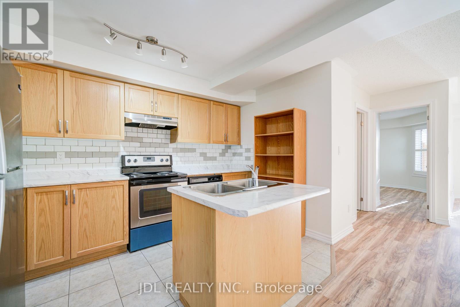 5 - 9 Eaton Park Lane, Toronto, Ontario  M1W 0A5 - Photo 14 - E12032223