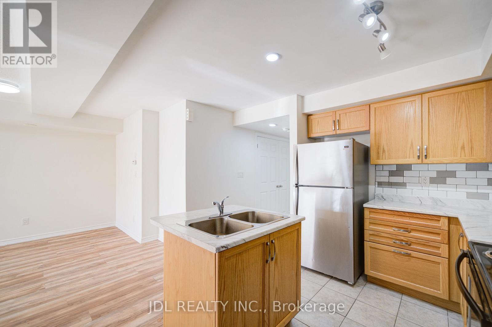 5 - 9 Eaton Park Lane, Toronto, Ontario  M1W 0A5 - Photo 19 - E12032223
