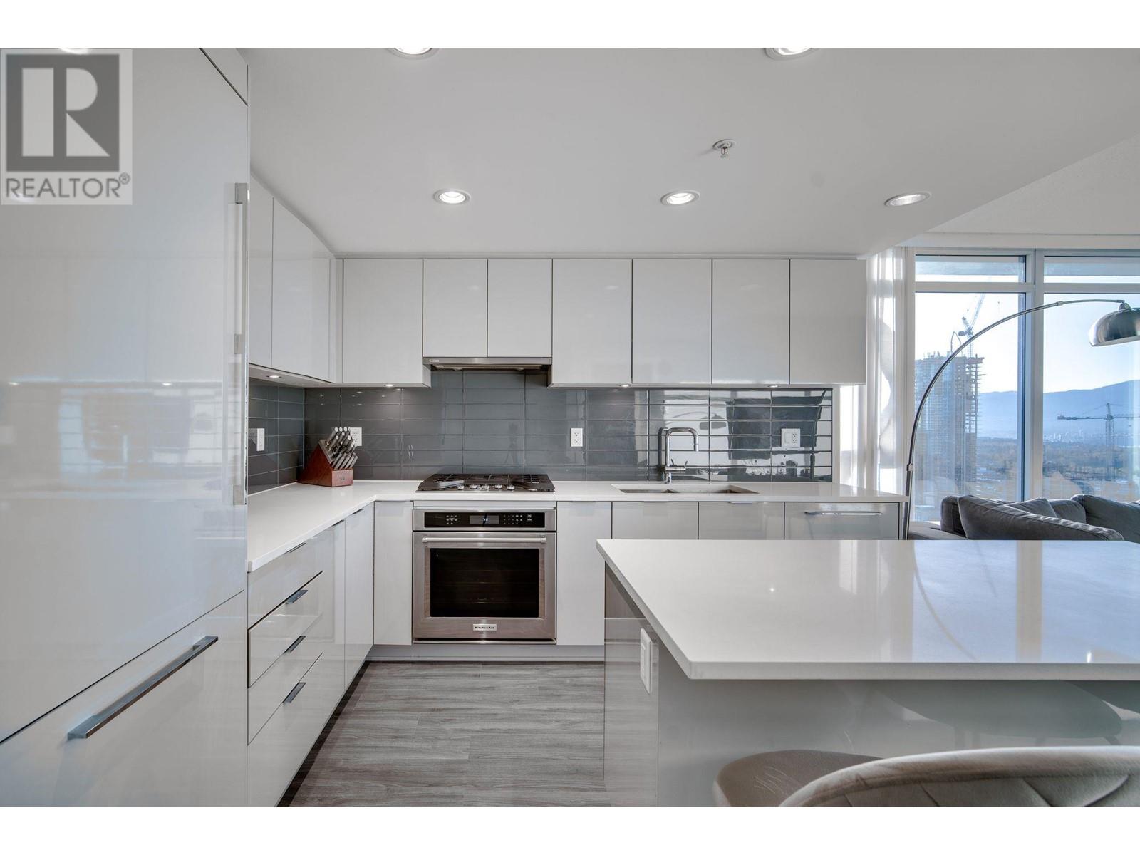 3806 2388 MADISON AVENUE, burnaby, British Columbia