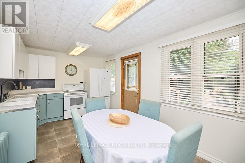 54 Henry Street, St. Catharines (451 - Downtown), Ontario  L2R 5T9 - Photo 12 - X11960110