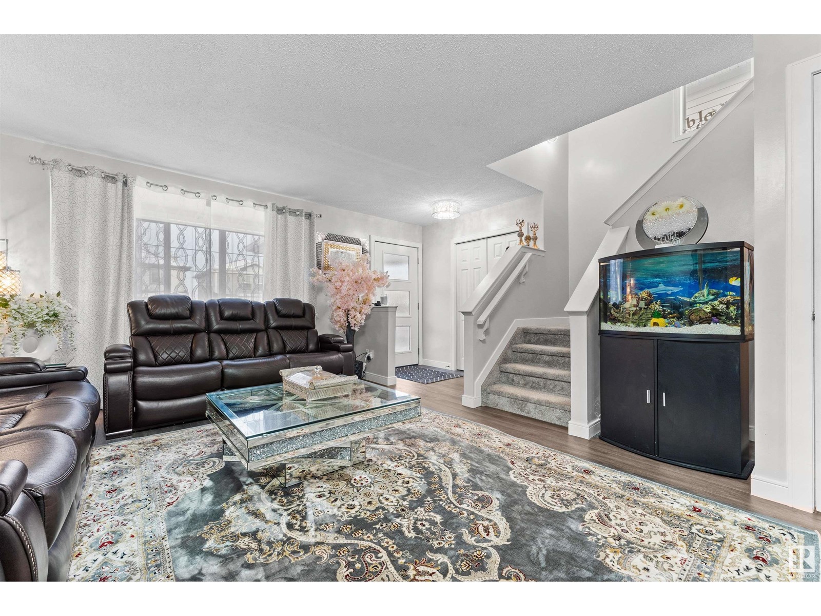 Property at 21347 89 AV NW image 5