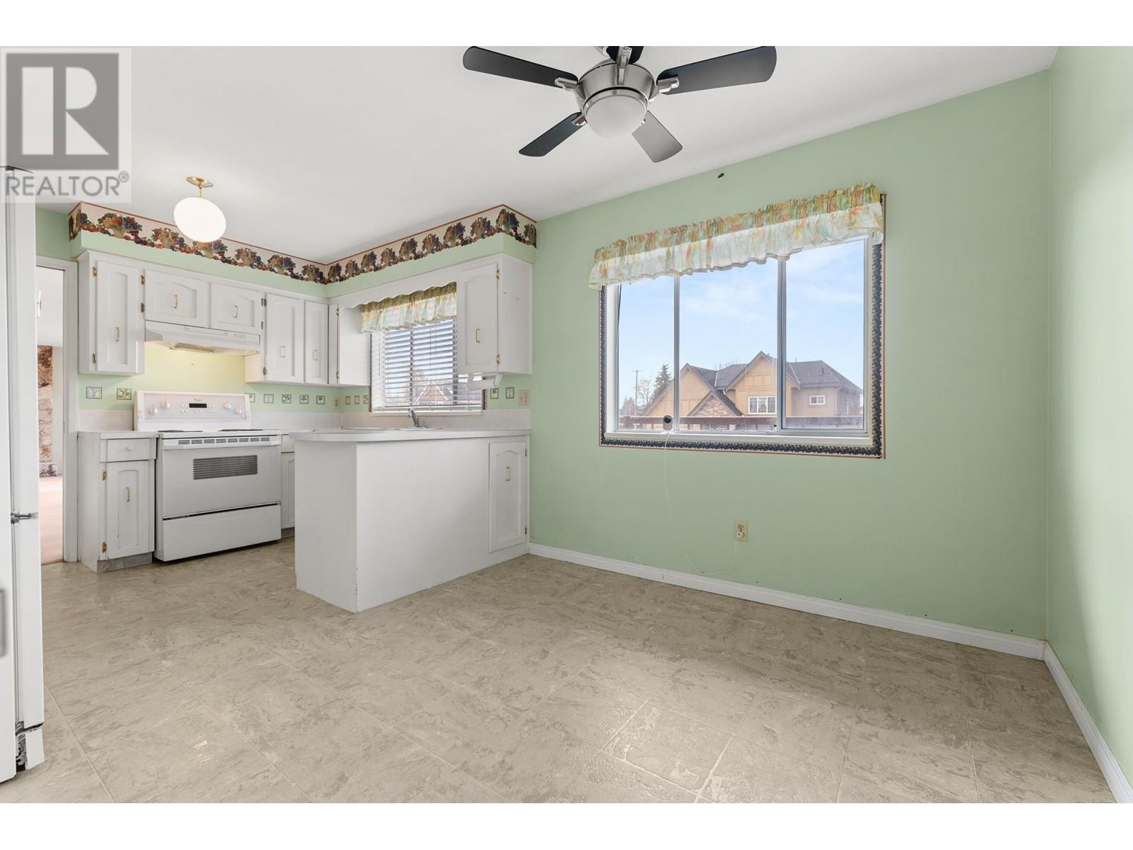 8960 Ash Street, Richmond, British Columbia  V6Y 3A5 - Photo 10 - R2979578