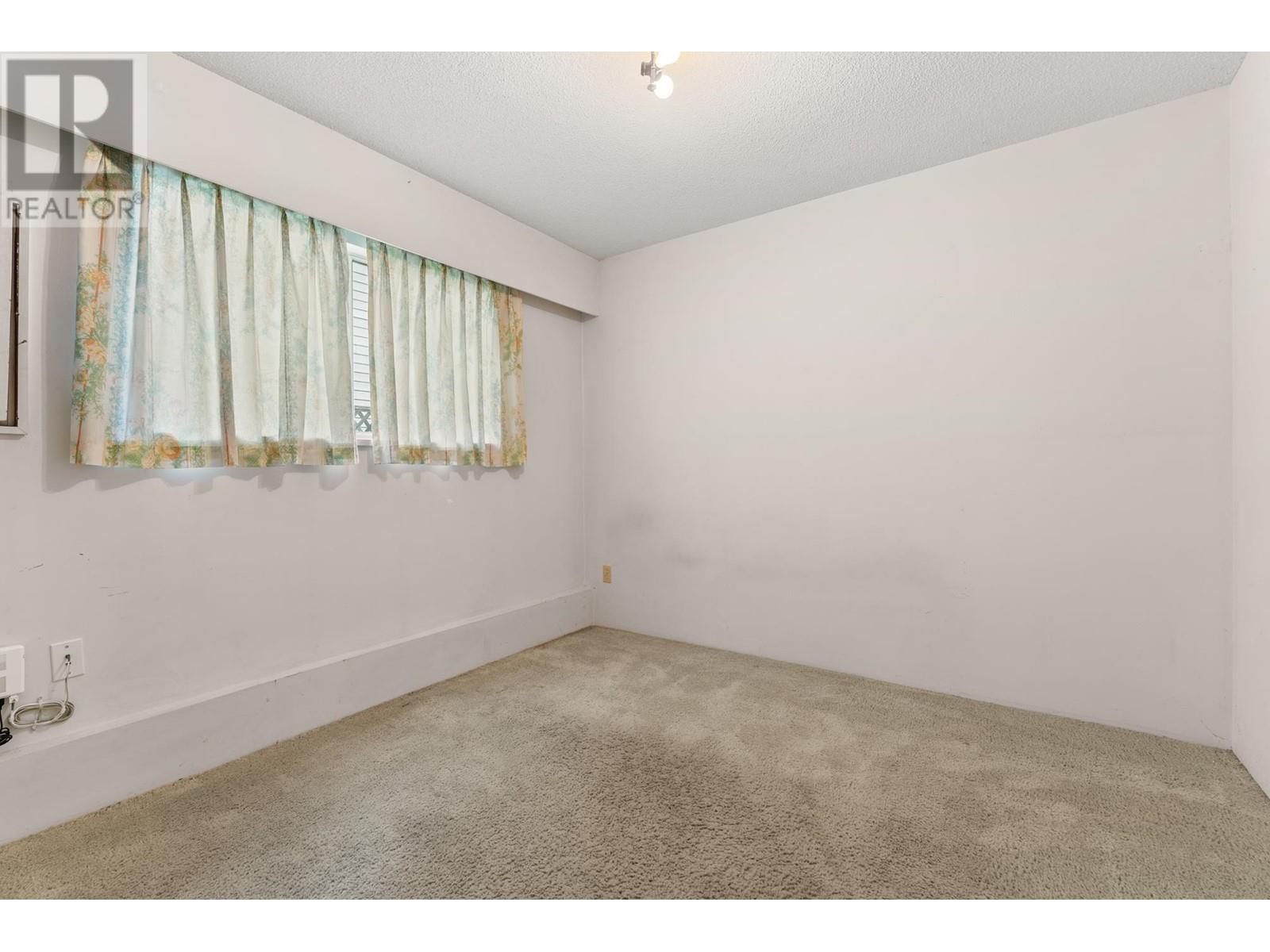 8960 Ash Street, Richmond, British Columbia  V6Y 3A5 - Photo 19 - R2979578