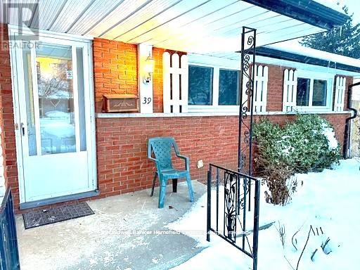 Property at 39 AGINCOURT GARDENS image 5