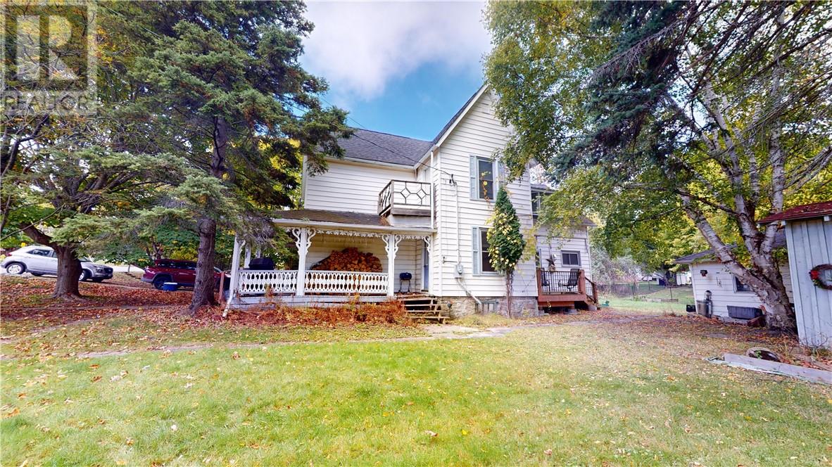 4 Main, Gore Bay, Ontario